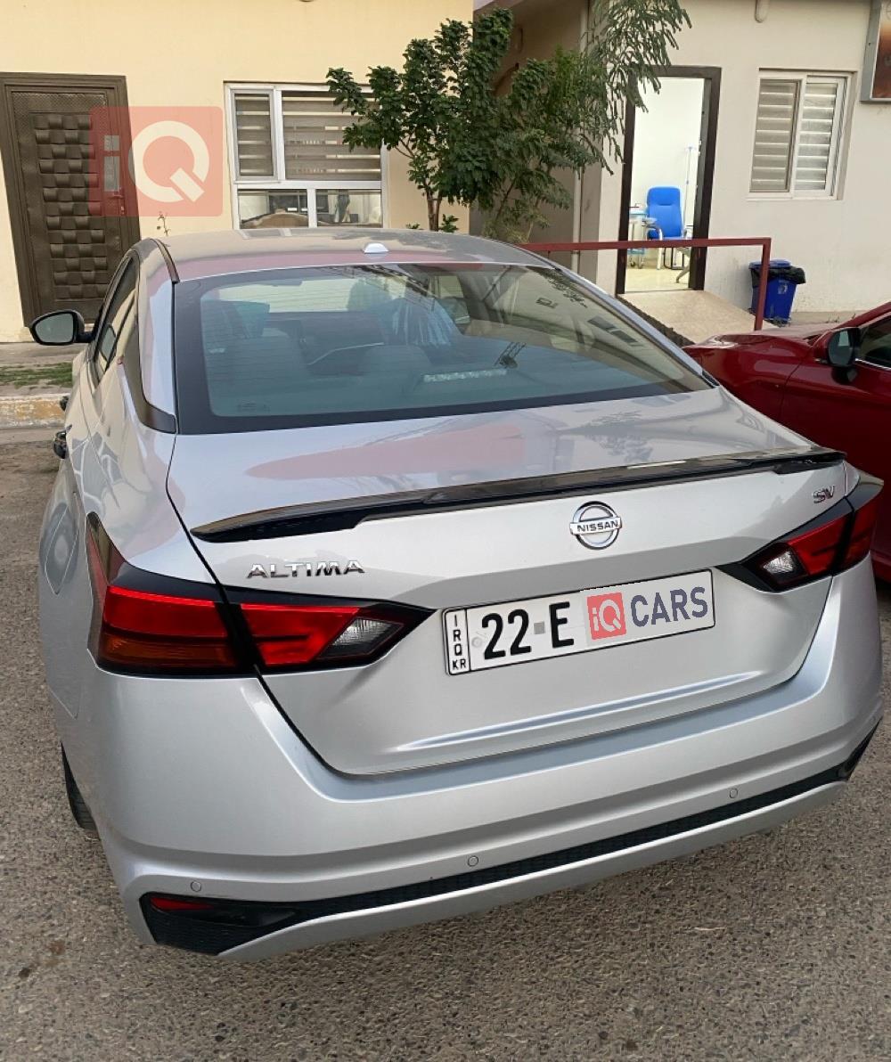 نیسان ئەلتیما